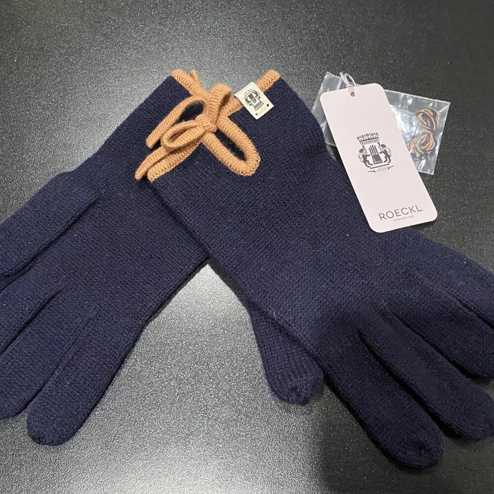 New Roeckl Germany Woman Fairy Bow Navy Beige Soft Merino Wool Gloves OS